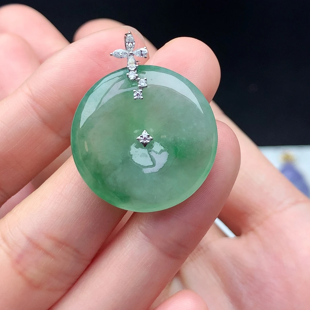 翡翠18K金镶嵌吊坠(不含链)