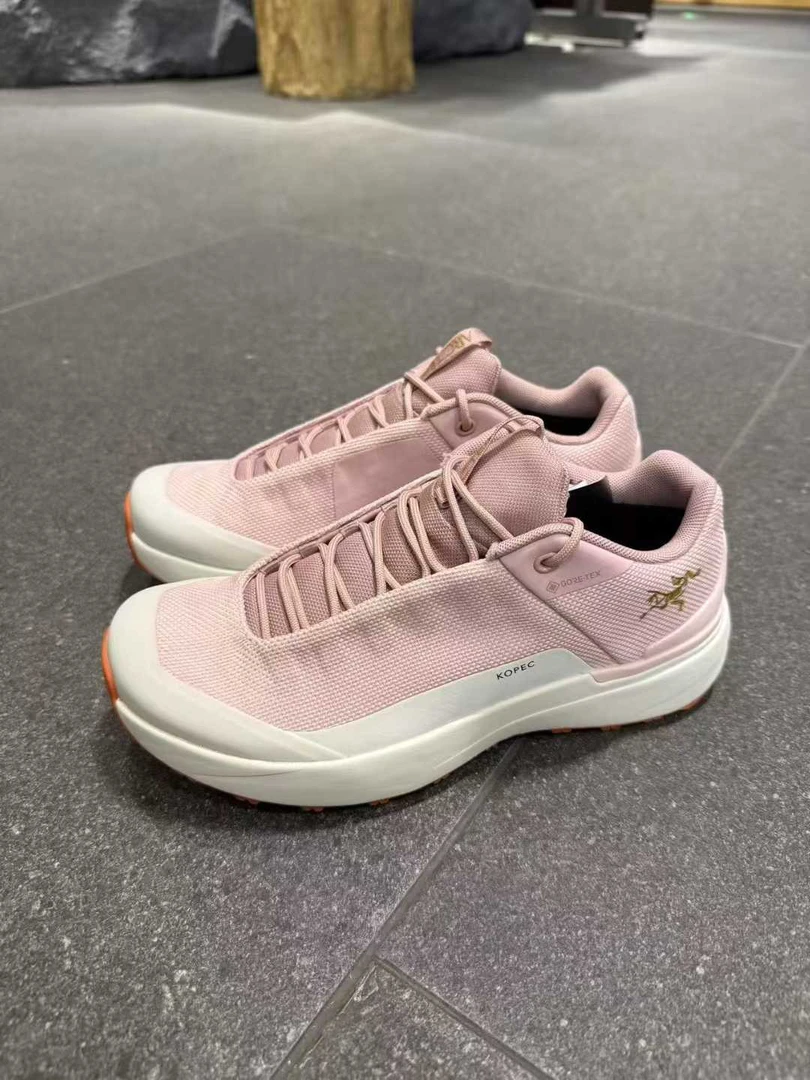 ARCTERYX始祖鸟KOPEC GTX 新款贝栗粉刺绣标防水耐磨越野徒步鞋