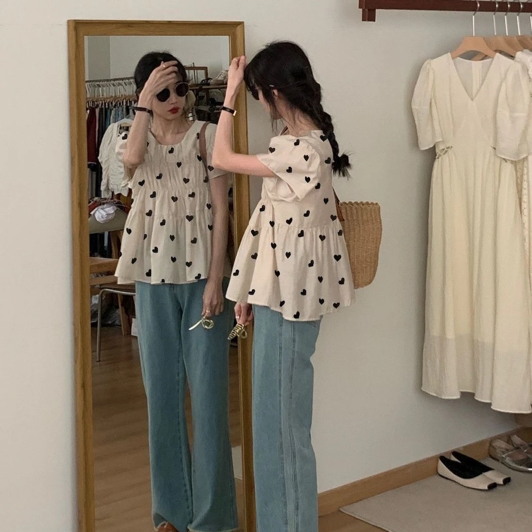 杏色褶皱短袖衬衫2025夏季宽松小众新款小衫爱心碎花超仙甜美上衣