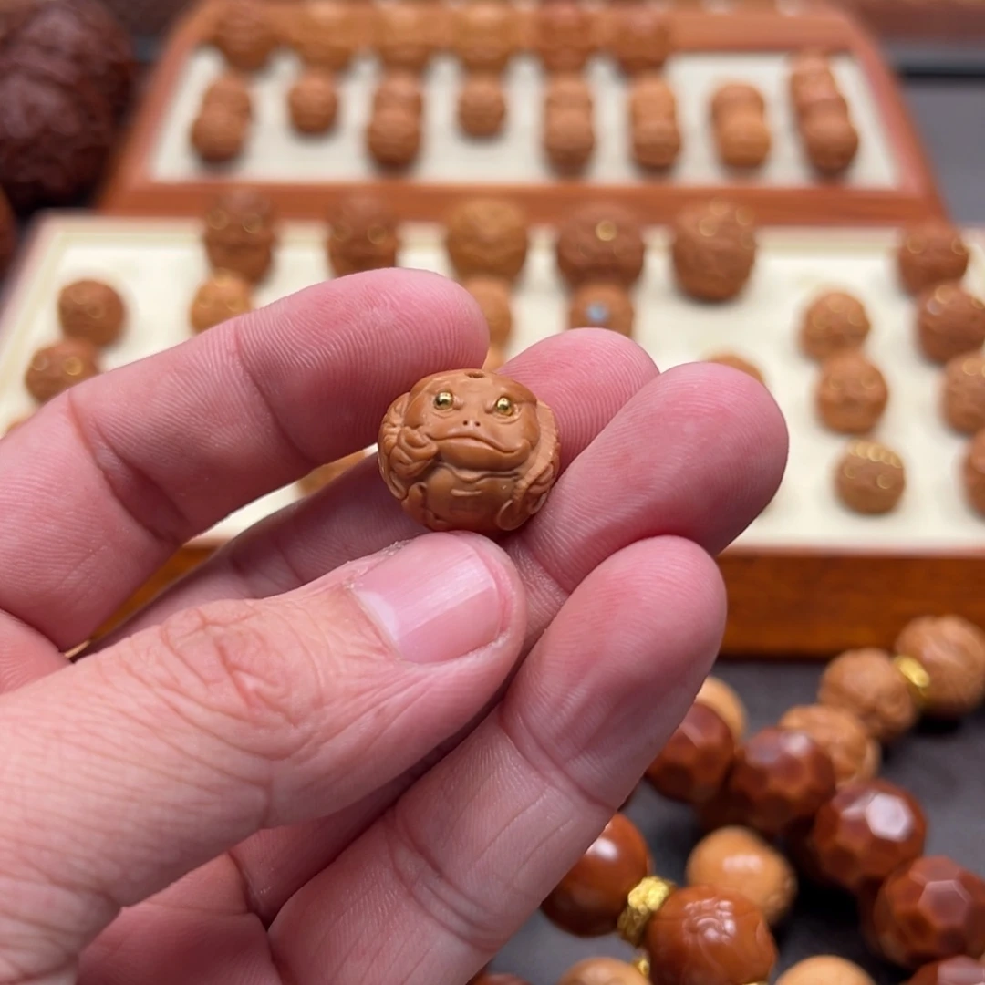 _****?1.8尺寸镶嵌款年年有鱼蟾仙