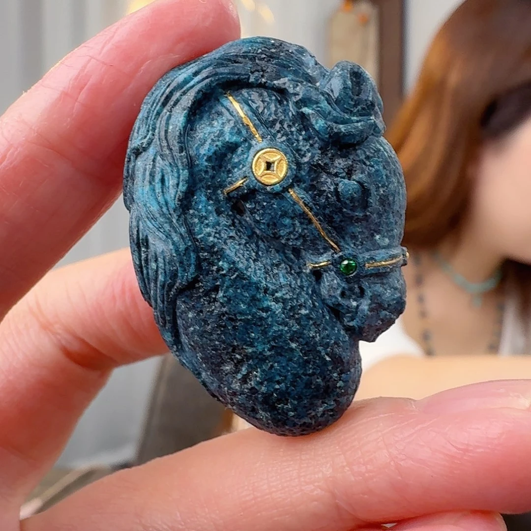 绿松石未镶嵌珠宝奇石