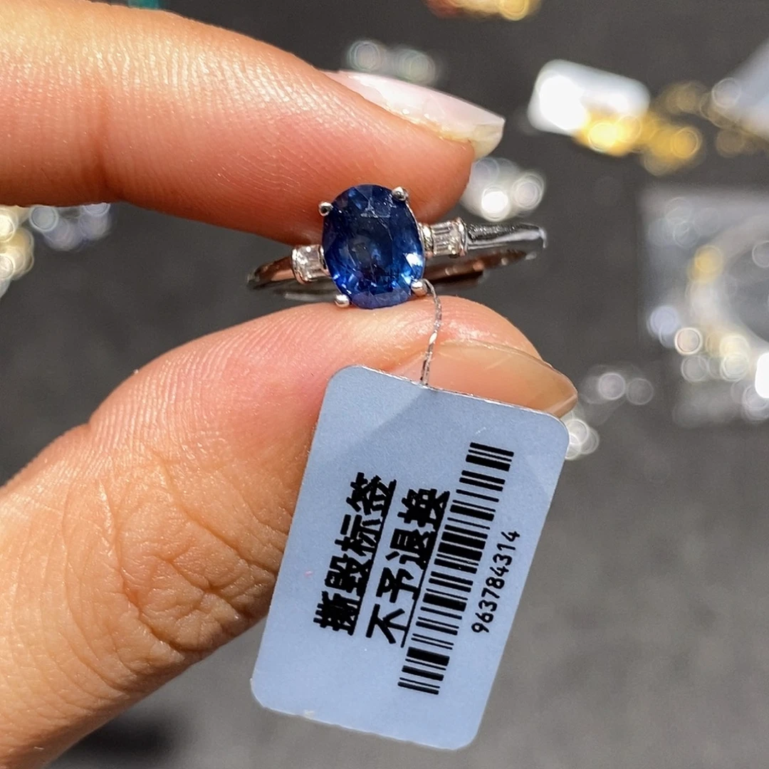 银S925镶嵌戒指蓝宝石