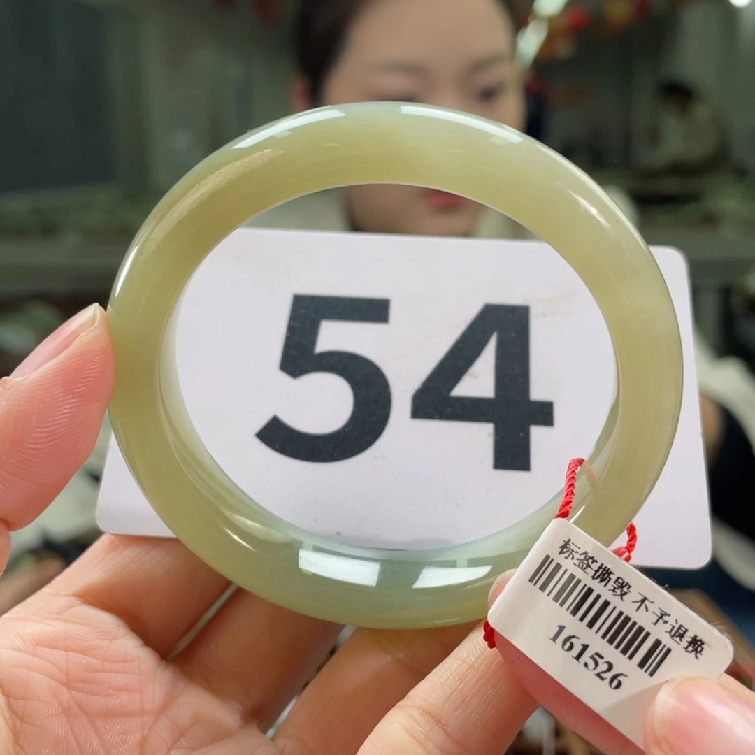 未镶嵌手镯和田玉微瑕