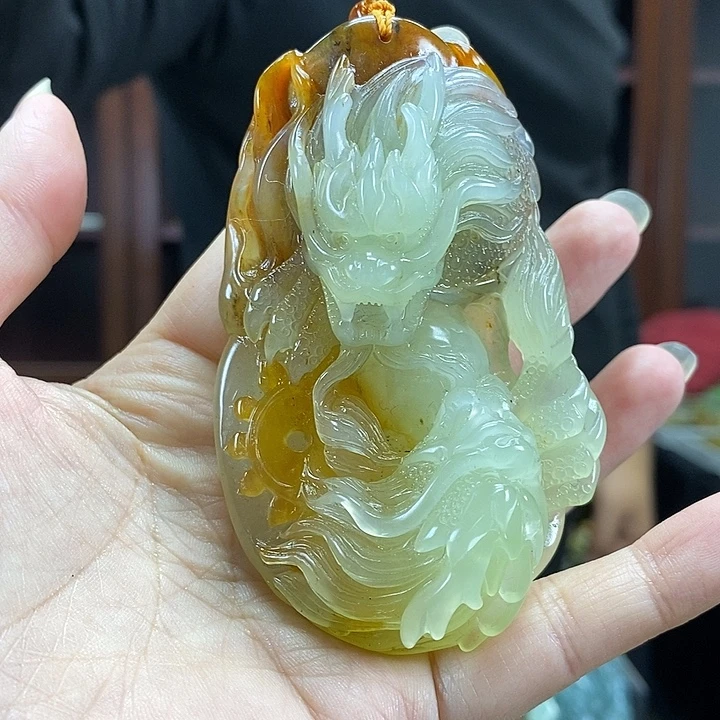 ****╮蛇纹石玉未镶嵌颈饰