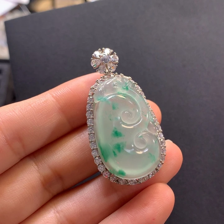 石英质玉银S925镶嵌颈饰