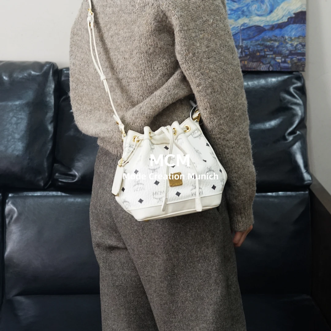 95新 MCM 抽绳斜挎包/FYBB11630079/0079