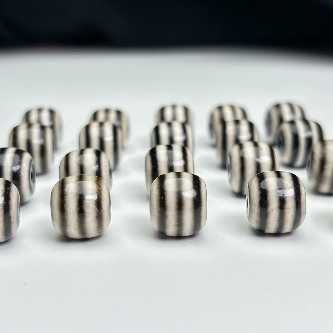 珠改玛瑙小年份包浆料线珠老型高渗透料子油润尺寸11mm左右顶珠