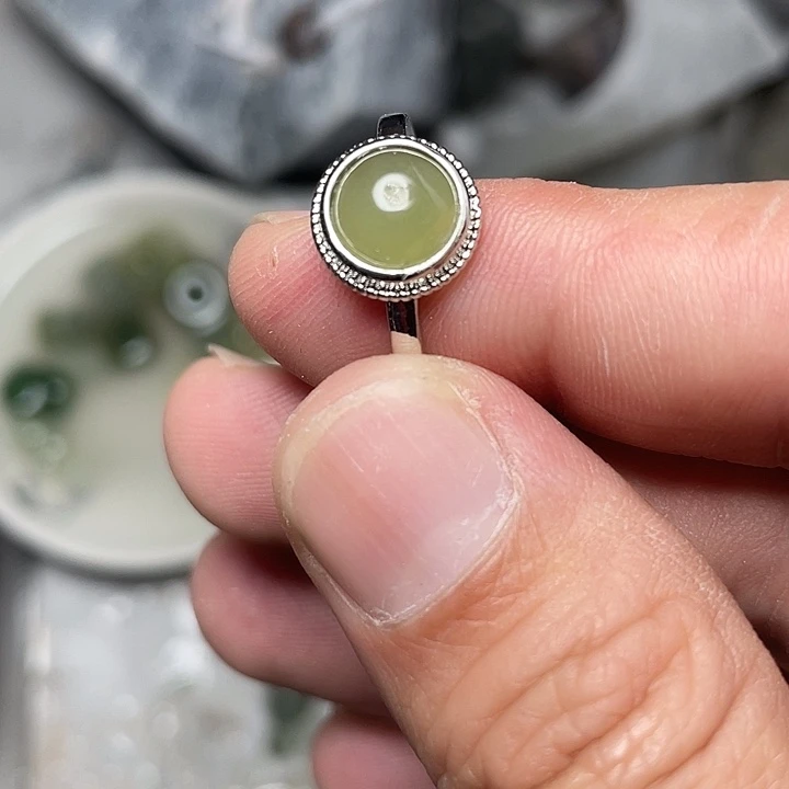 和田玉未镶嵌戒指碧玉圆戒