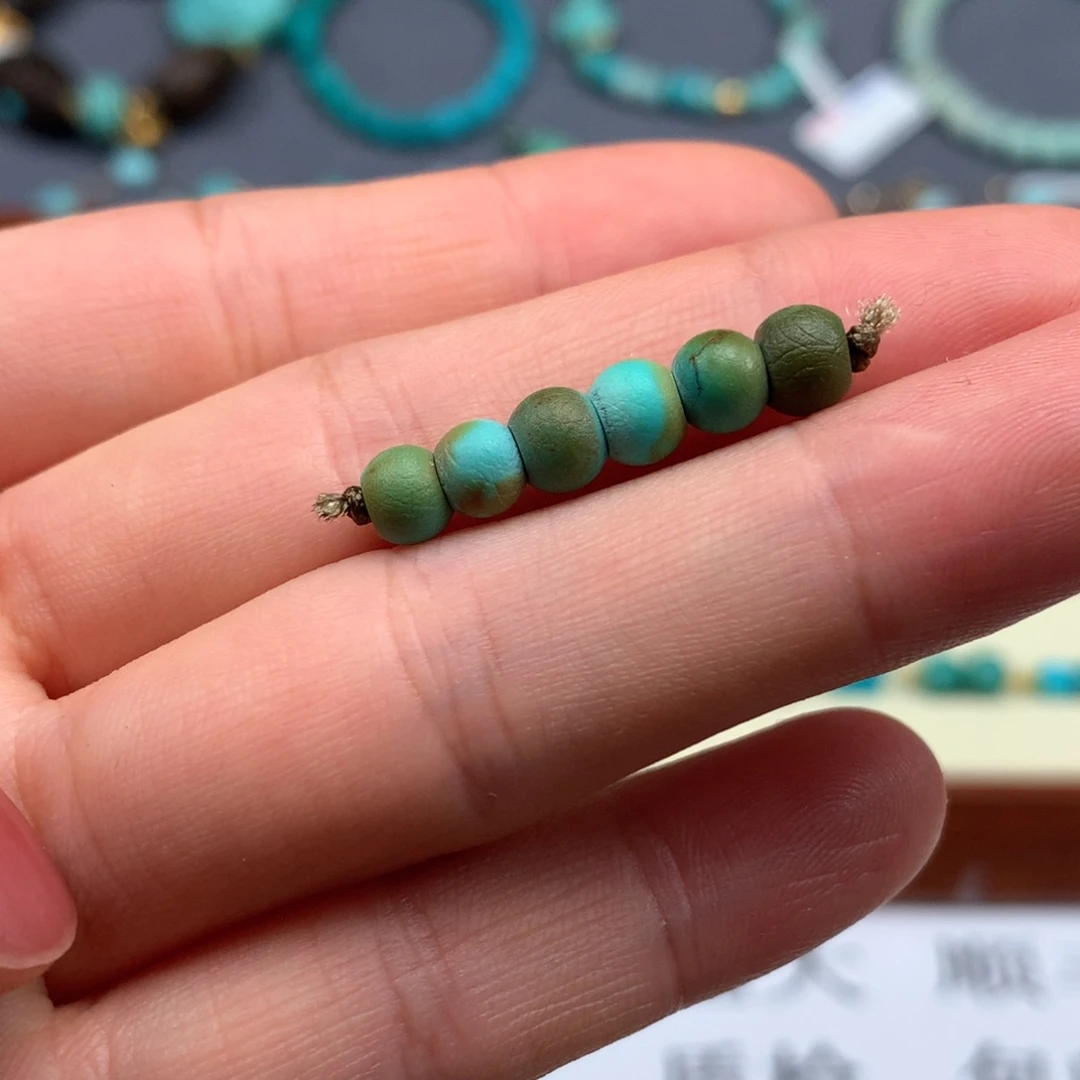 绿松石未镶嵌绿松石