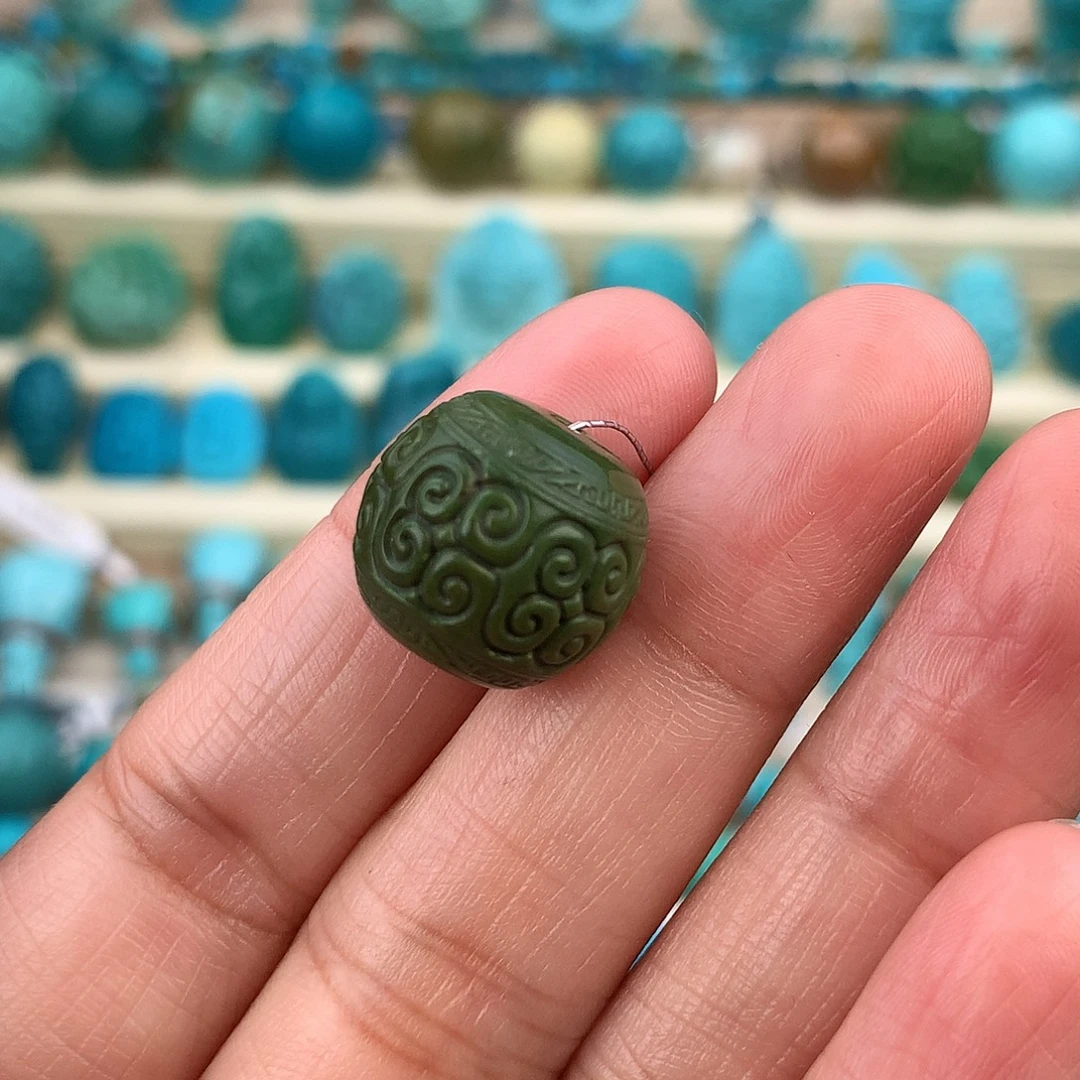 绿松石未镶嵌珠宝奇石14.8