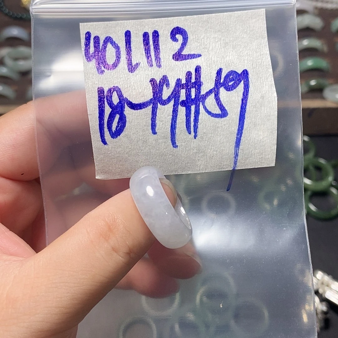 未镶嵌定制翡翠翡翠