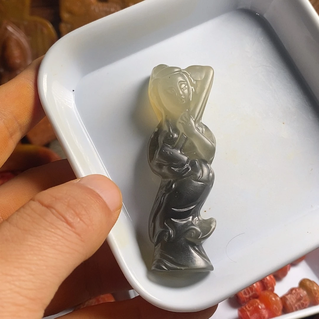 岫岩老玉（透闪石质玉）未镶嵌挂件