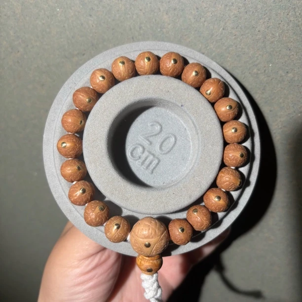 12mm正圆实心铜钉镶嵌尼泊尔凤眼菩提原生态佛珠手串