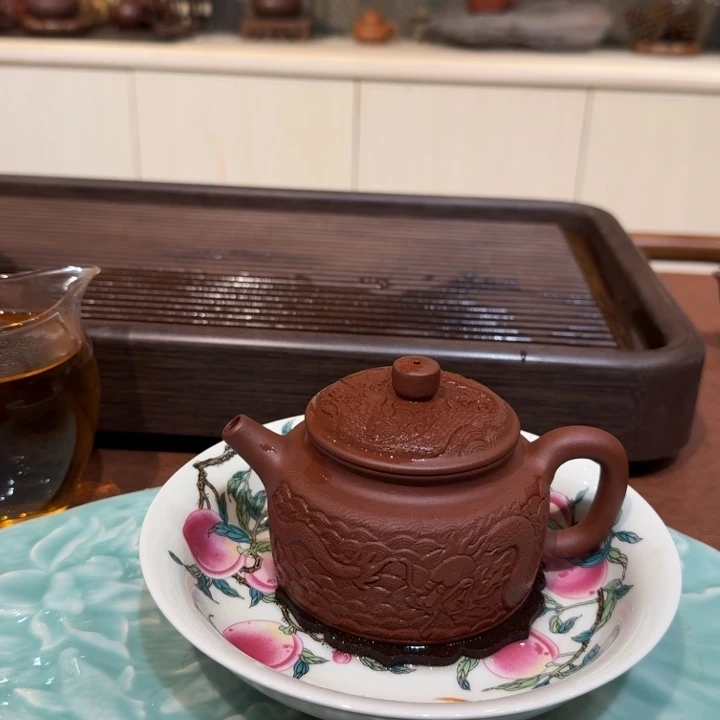 茶壶紫砂德钟老紫泥紫气东来浮雕