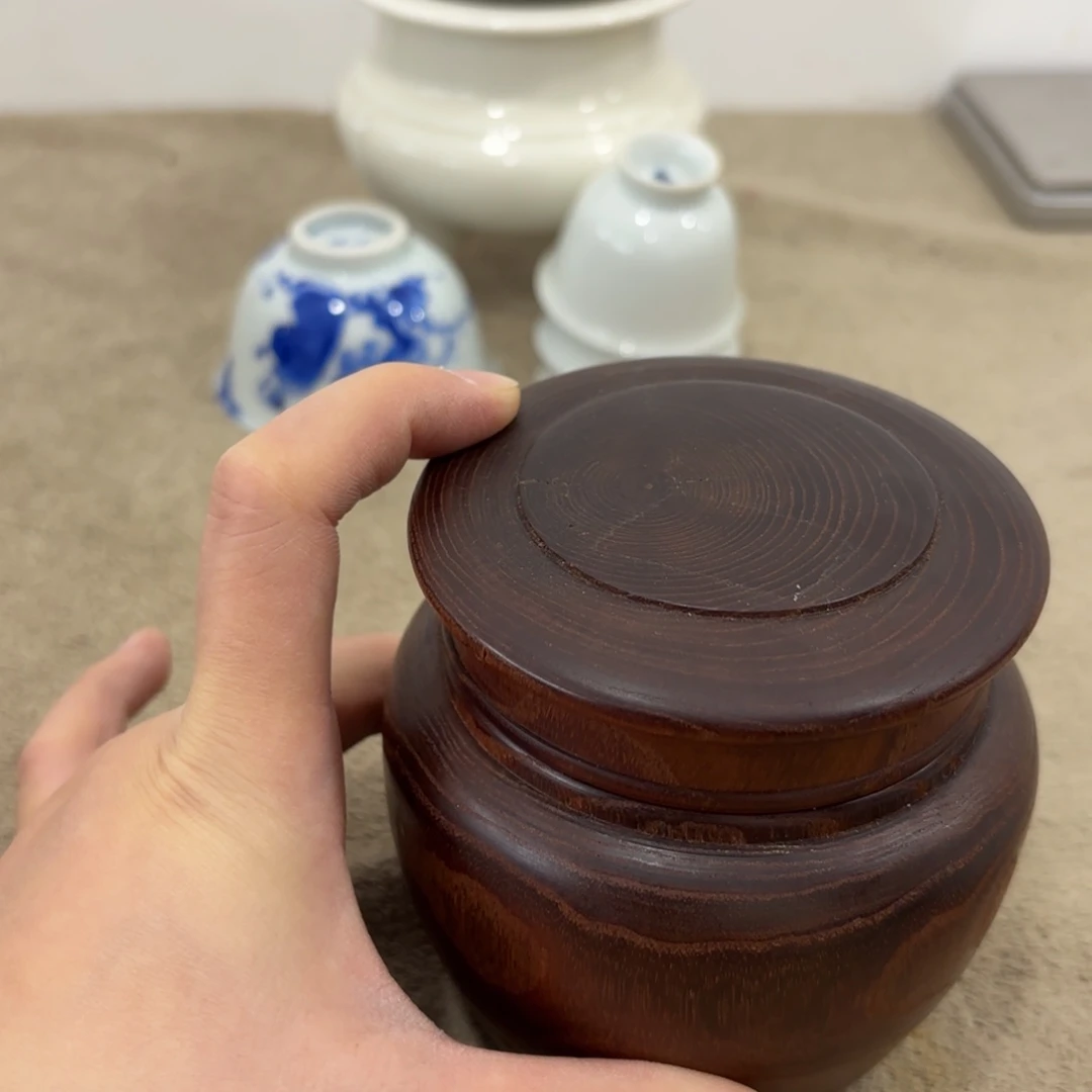 瓷片非常好看漂亮的物品