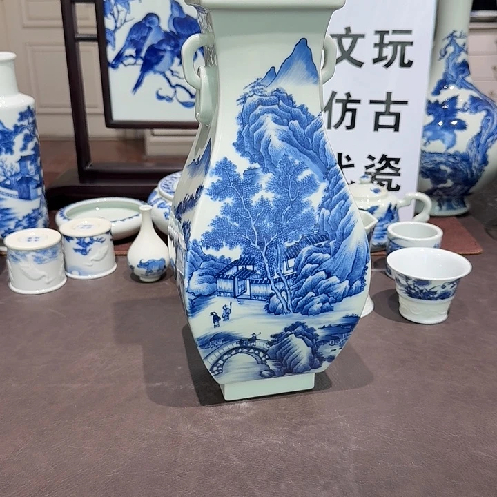 摆件青花瓷器等传统工艺品的175558