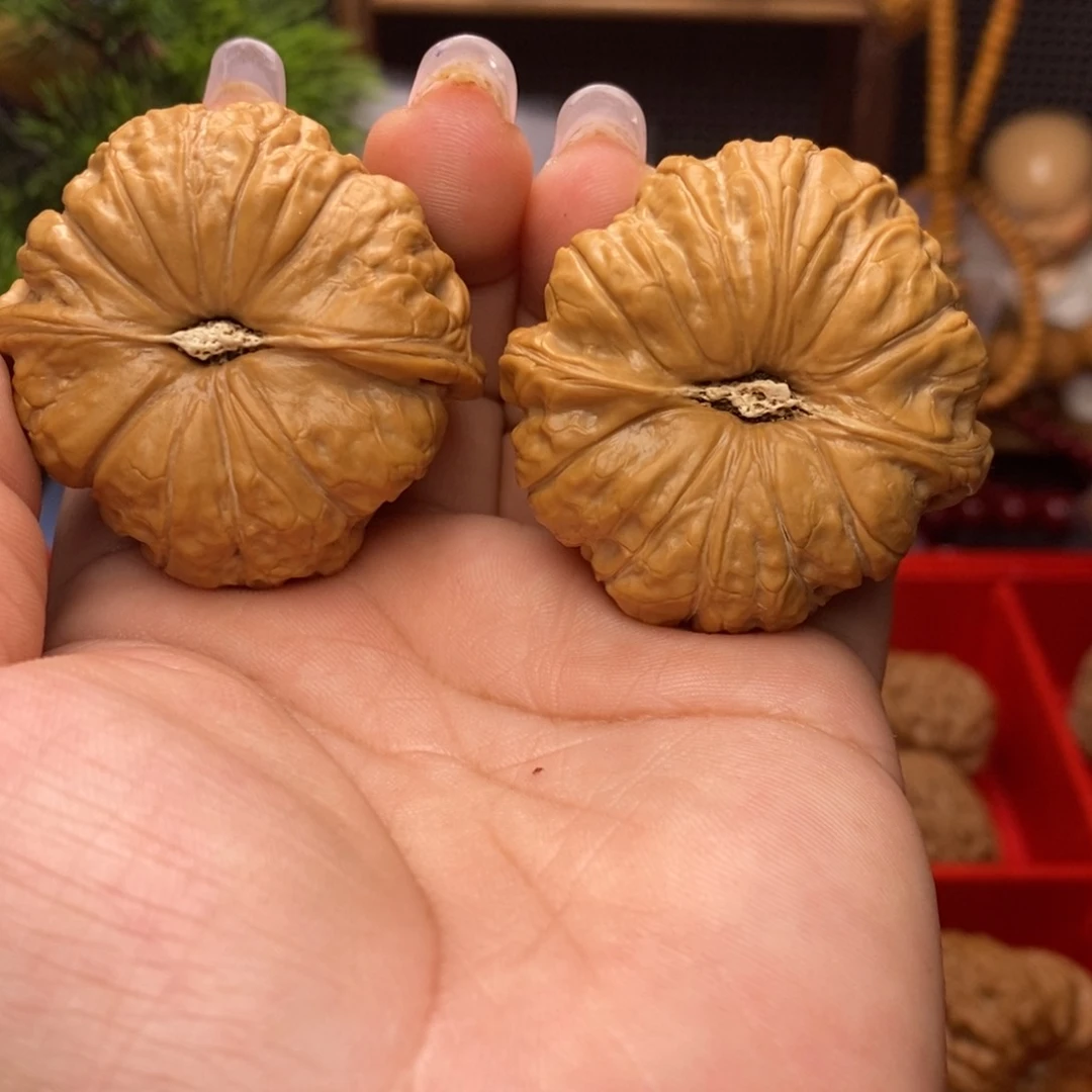 文玩核桃吊坠长****！南瓜墩。边45。丹