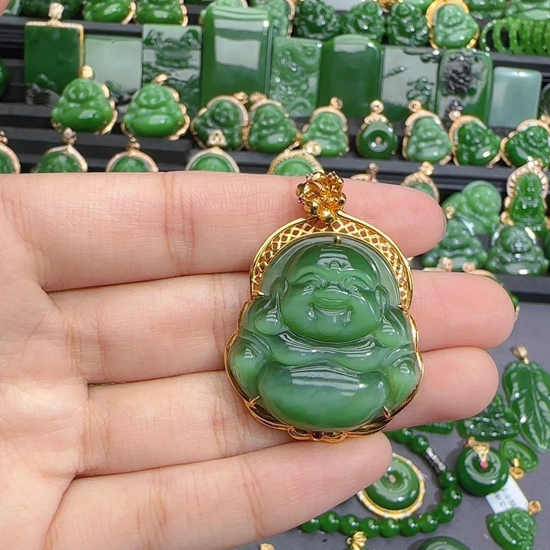 和田玉（碧玉）18K金镶嵌颈饰