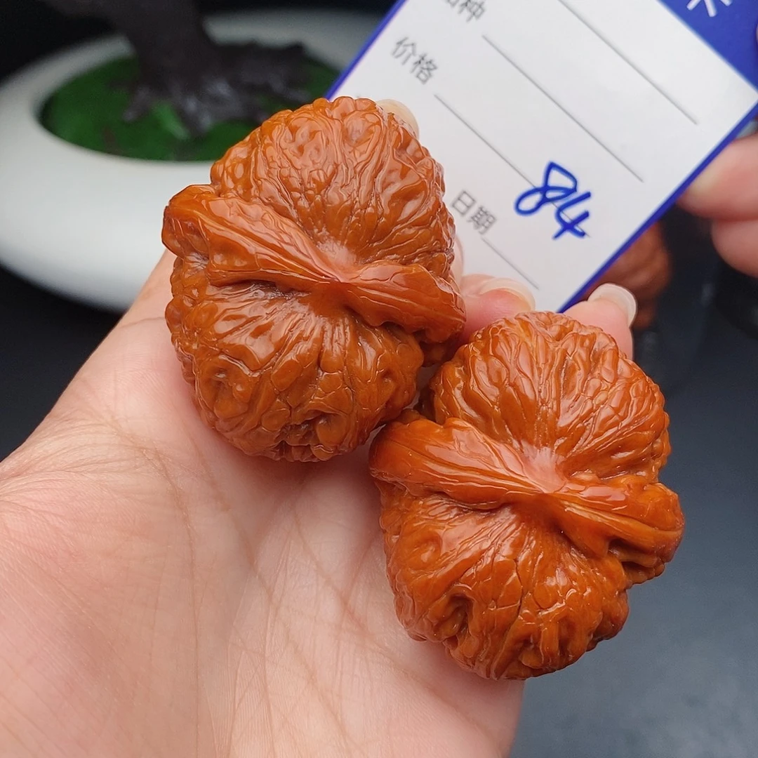 把件文玩核桃46元宝84
