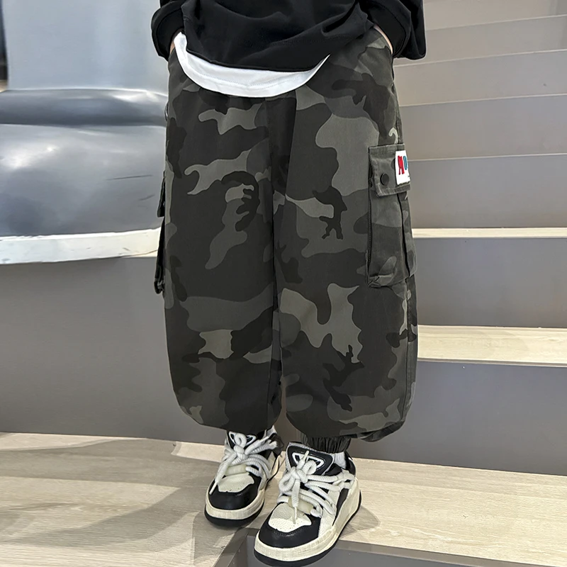 男童迷彩纯棉大口袋工装裤春秋2025新款儿童痞帅百搭休闲裤中大童
