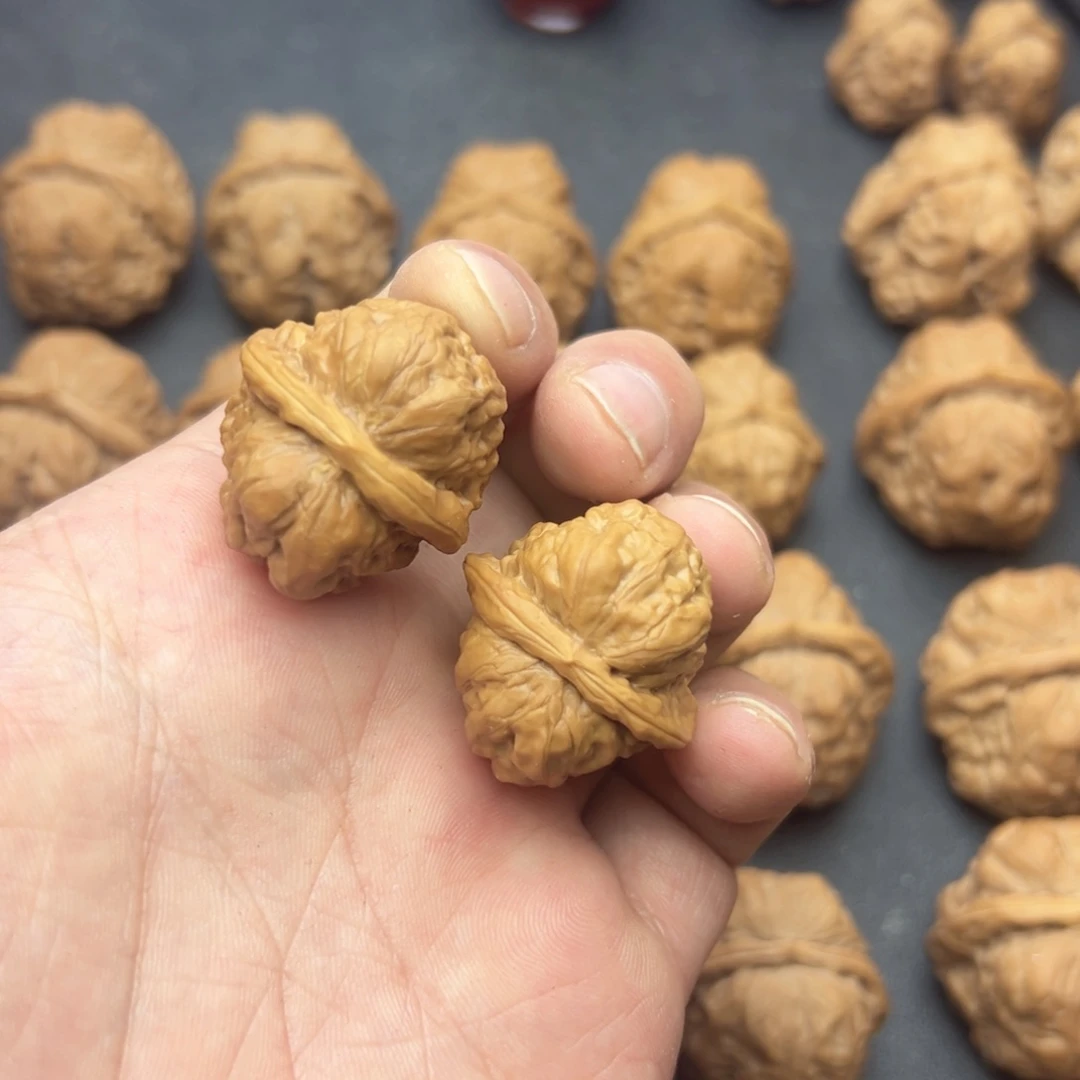 通***奕核桃手串/手链蛤蟆头
