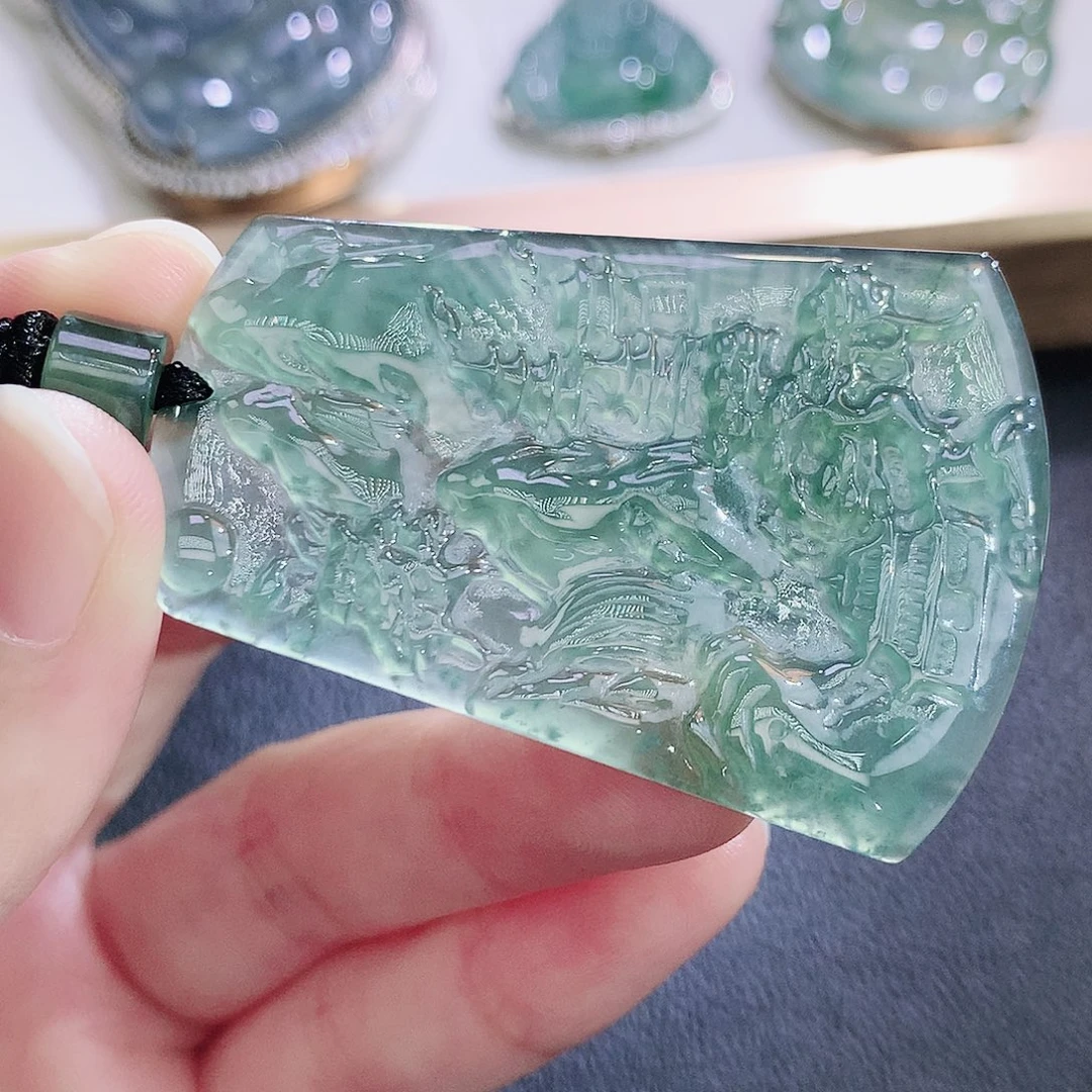 翡翠未镶嵌挂件翡翠