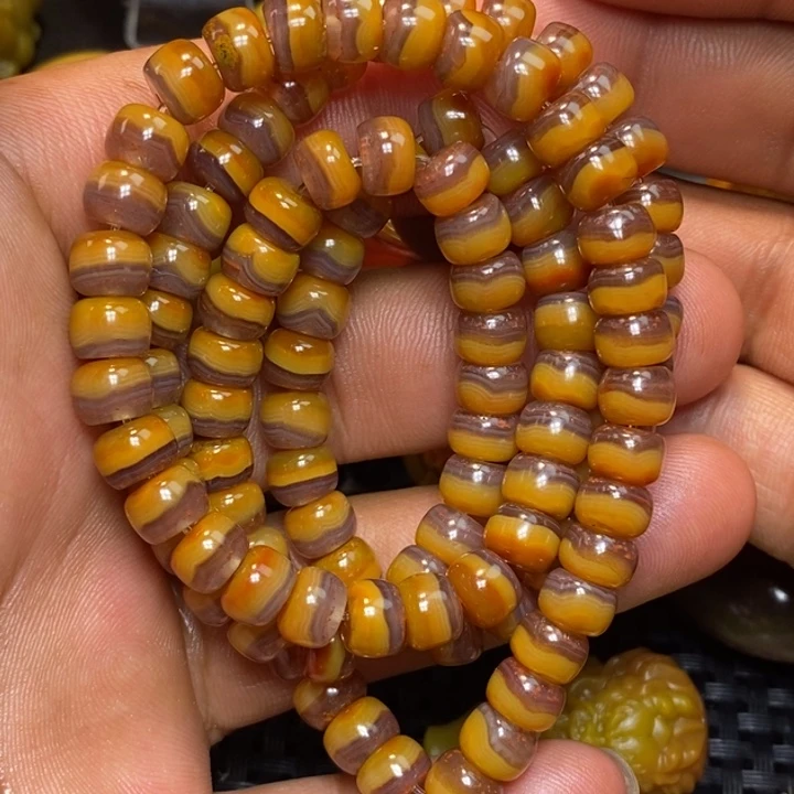 玛瑙/玉髓战国红108未镶嵌冬****枣