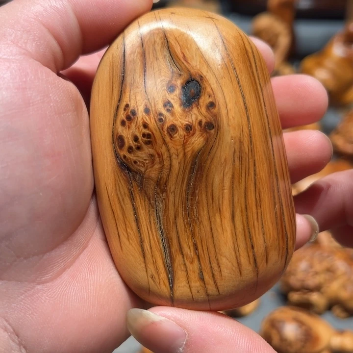 柏木（崖柏）点点关注，感谢分享