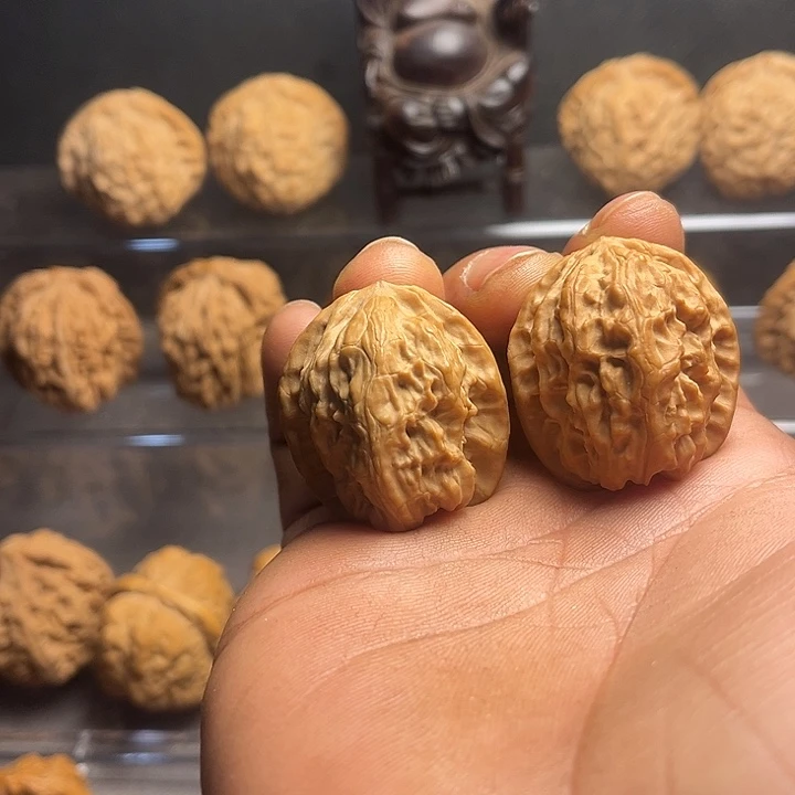 吊坠文玩核桃32野狼…………