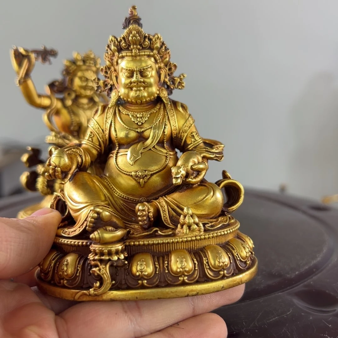 P**攀佛像的造型和造型