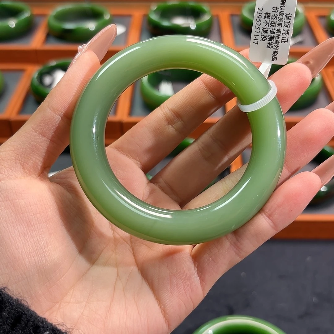 和田玉（碧玉）未镶嵌手镯粉青猫眼圆条5354