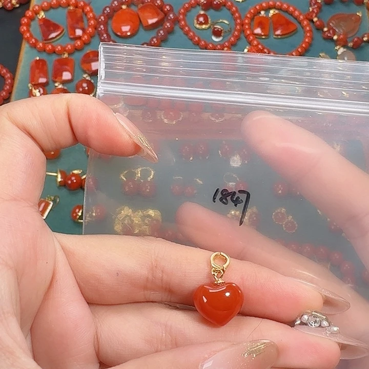 南红玛瑙银S925镶嵌吊坠