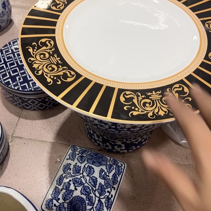 陶瓷瑕。。。。。。。。。。。。。。。。