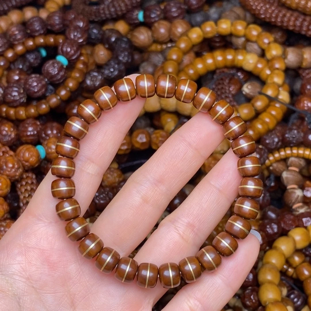 紫金鼠吊坠一线天8*7尺寸