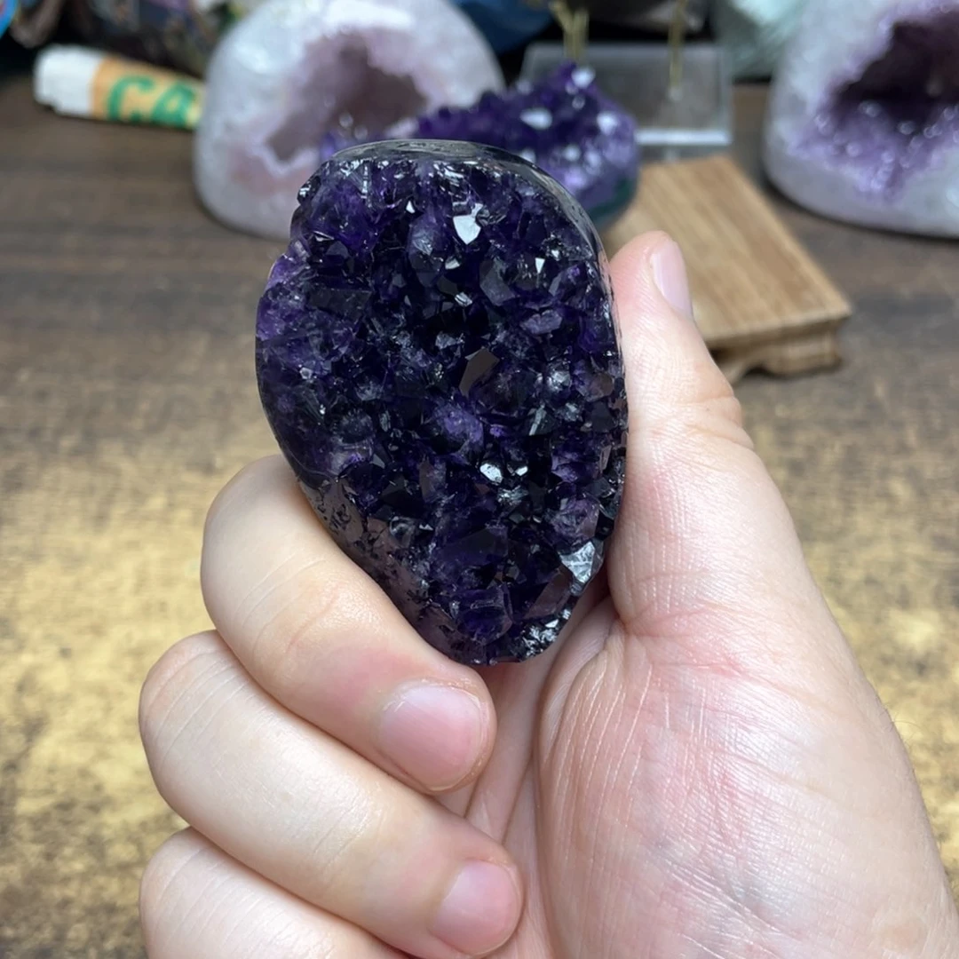 未镶嵌紫晶大型摆件（非配饰）