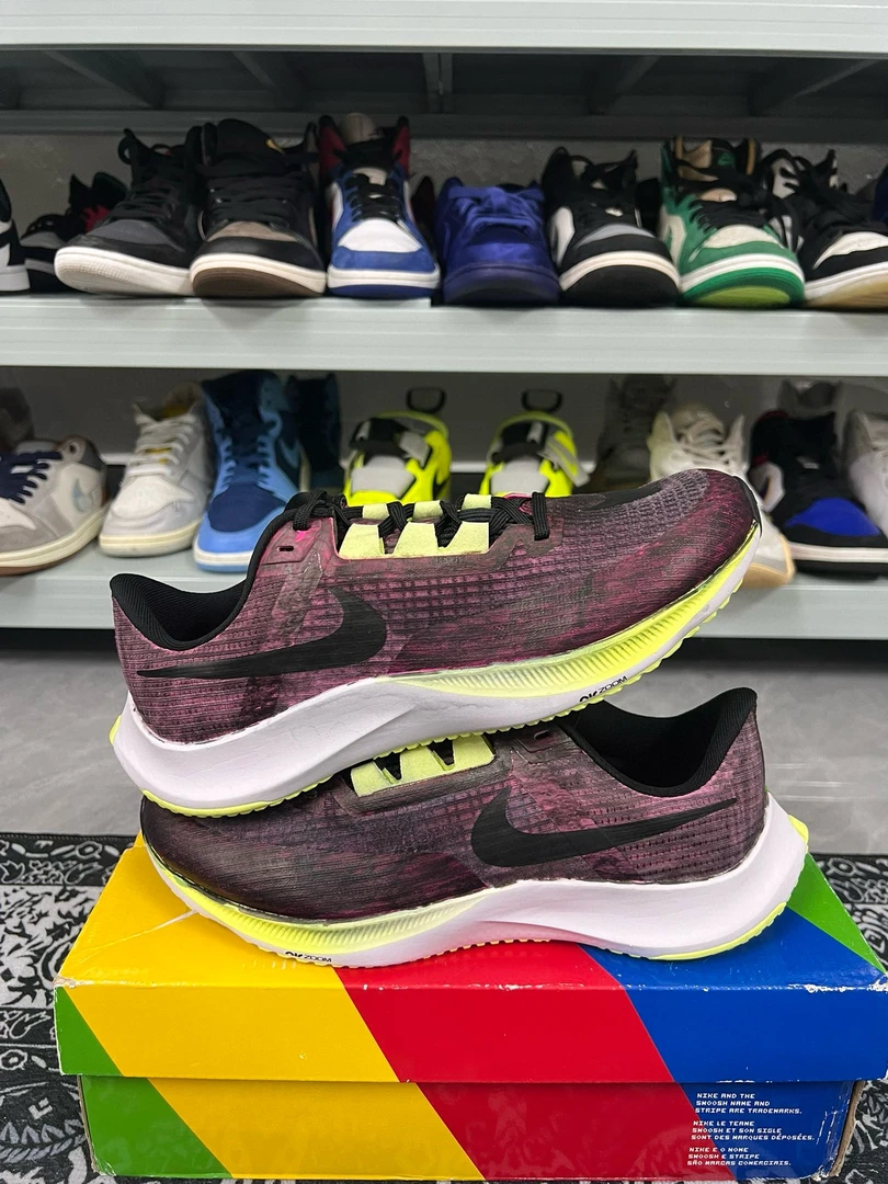 99新 maje 41码/zoom fly3涂鸦跑鞋/二手正品/试穿