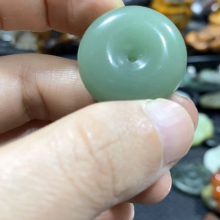 吊坠滴血莲花菩提