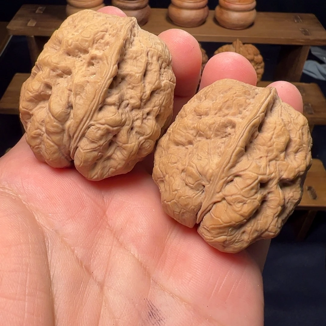 文玩核桃把件如来佛手40mm