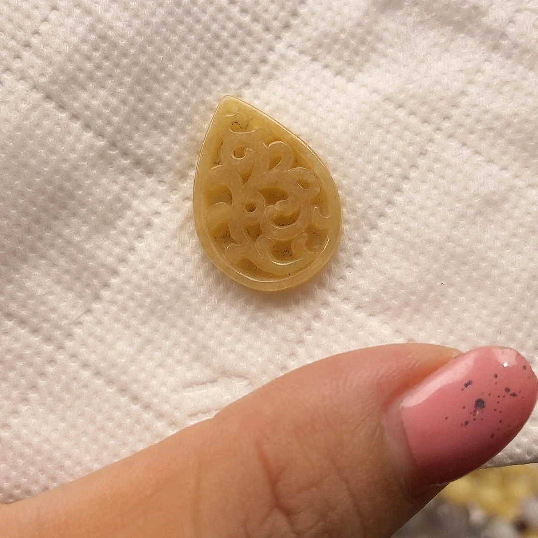 翡翠未镶嵌颈饰天然