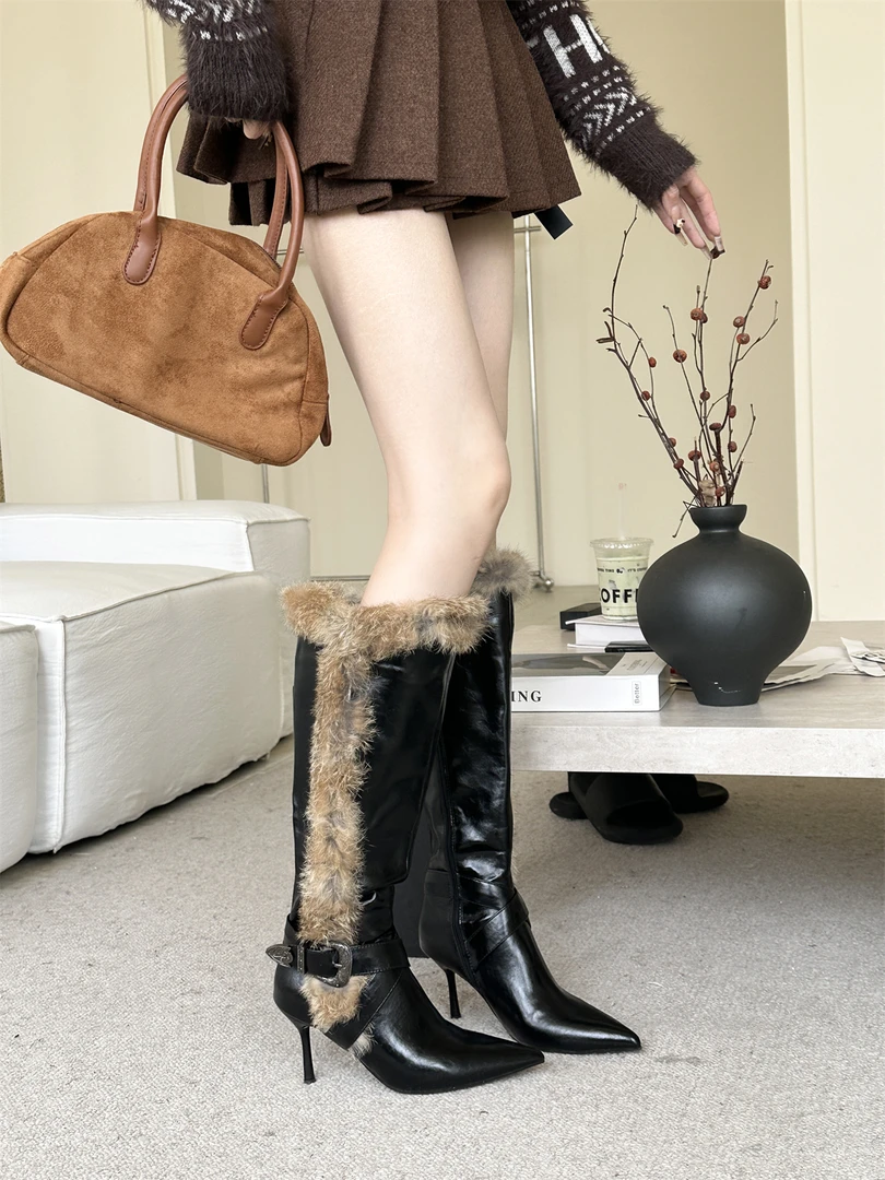 辣妹时尚毛毛靴尖头时装靴女2025年新款高跟侧拉链显瘦长筒机车靴