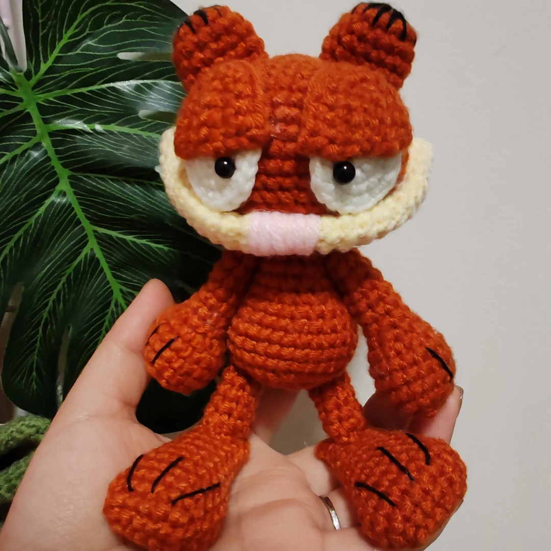 成品手工钩织玩偶加菲猫挂件摆件送朋友
