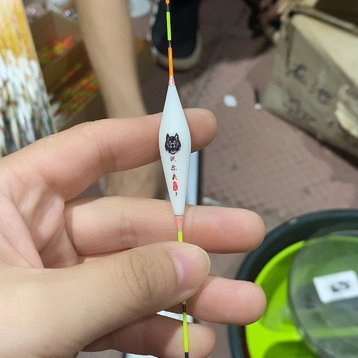 沃尔夫盒漂发一盒