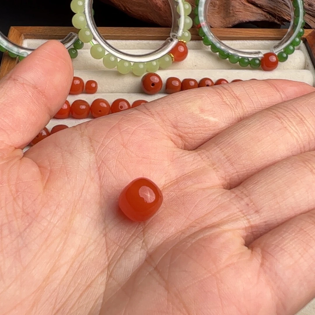 南红玛瑙未镶嵌珠宝奇石10.0mm999