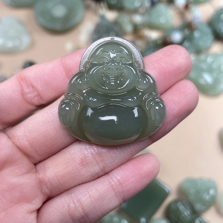 和田玉颈饰未镶嵌用****1包容 佛