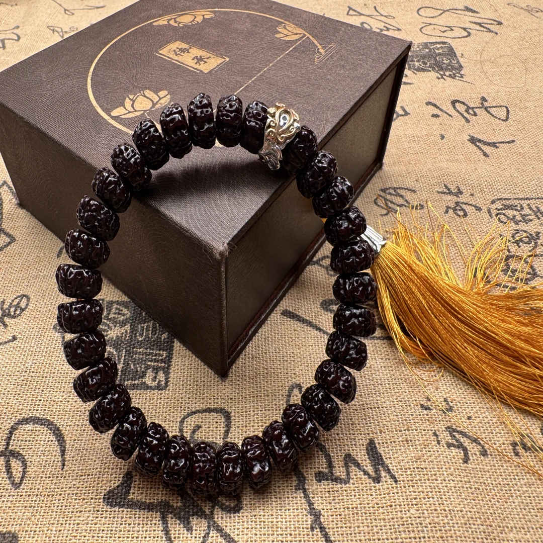 藏传精品黑金老金刚菩提手串念珠文玩好物