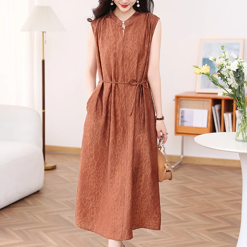 系带收腰连衣裙长款高级感复古裙子2025新款漂亮时尚无袖针织裙女