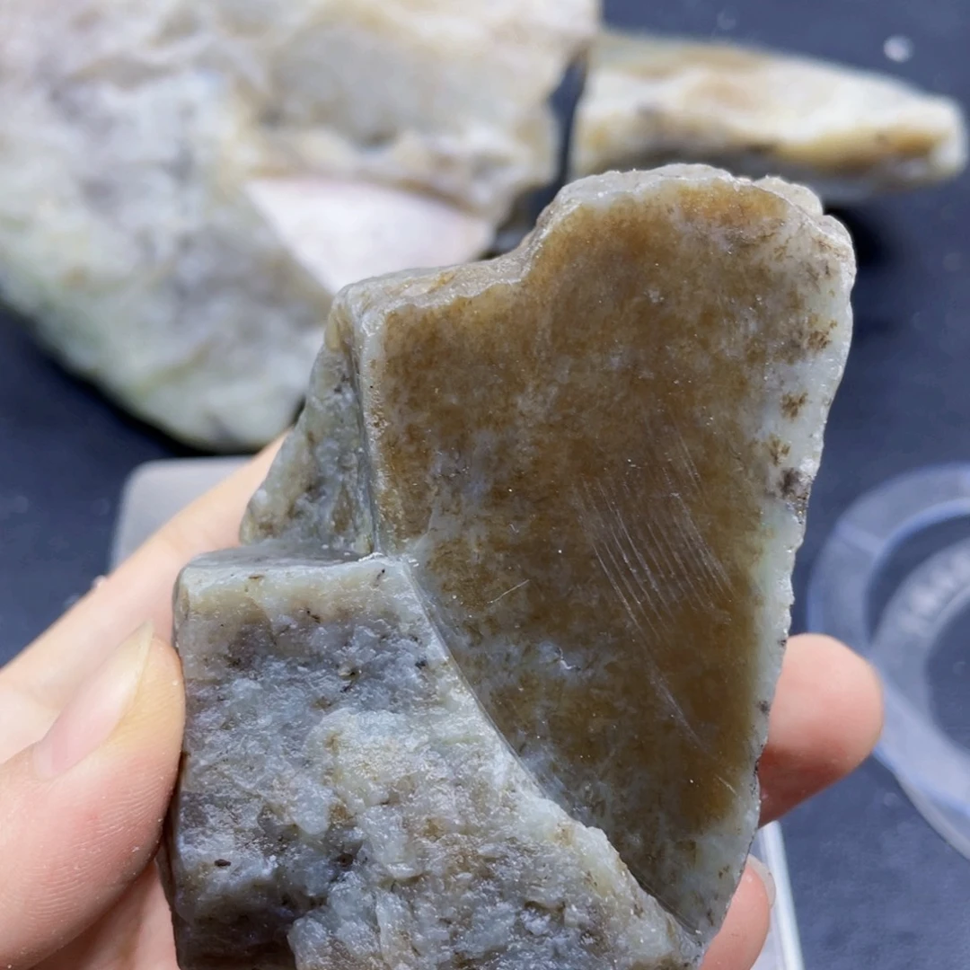 未镶嵌和田玉珠宝半成品