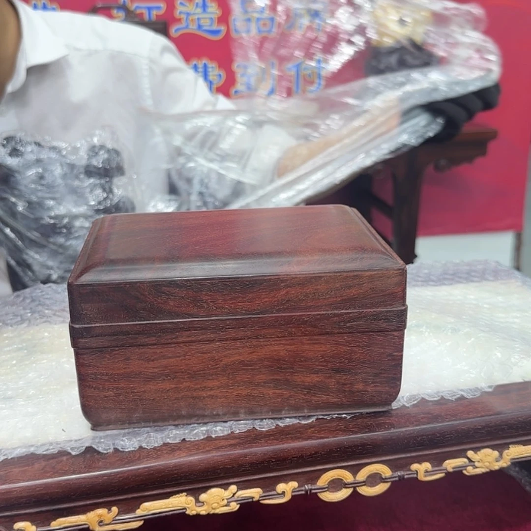 虹***0花梨木类家具盒子