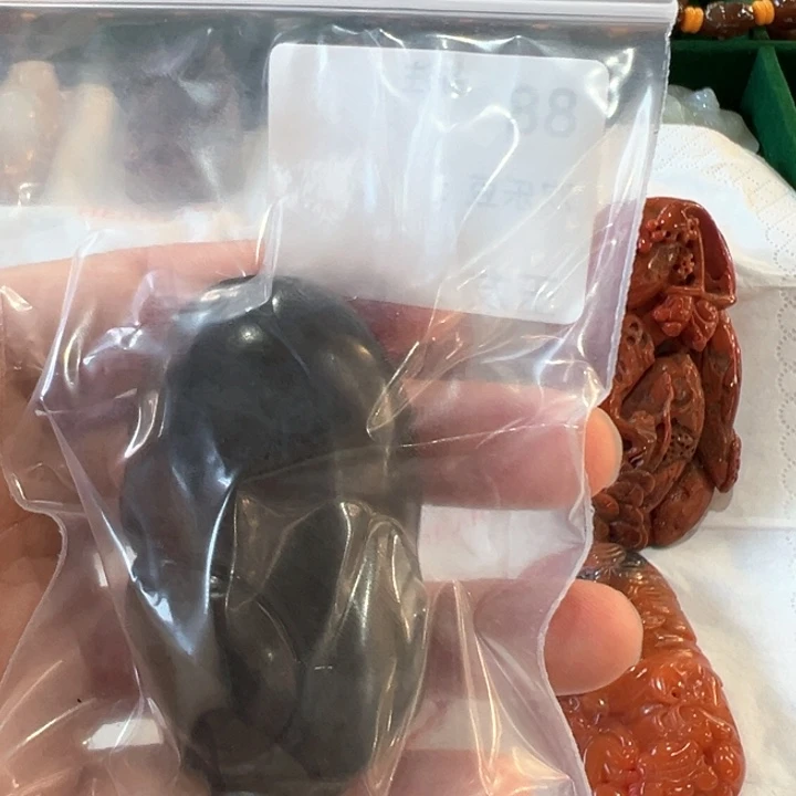 和田玉（糖玉）未镶嵌手镯