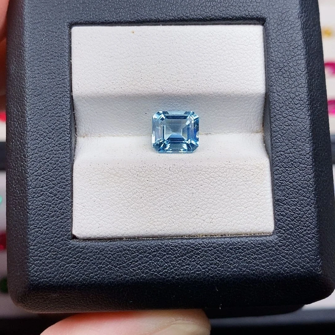 海蓝宝石裸石2.1ct